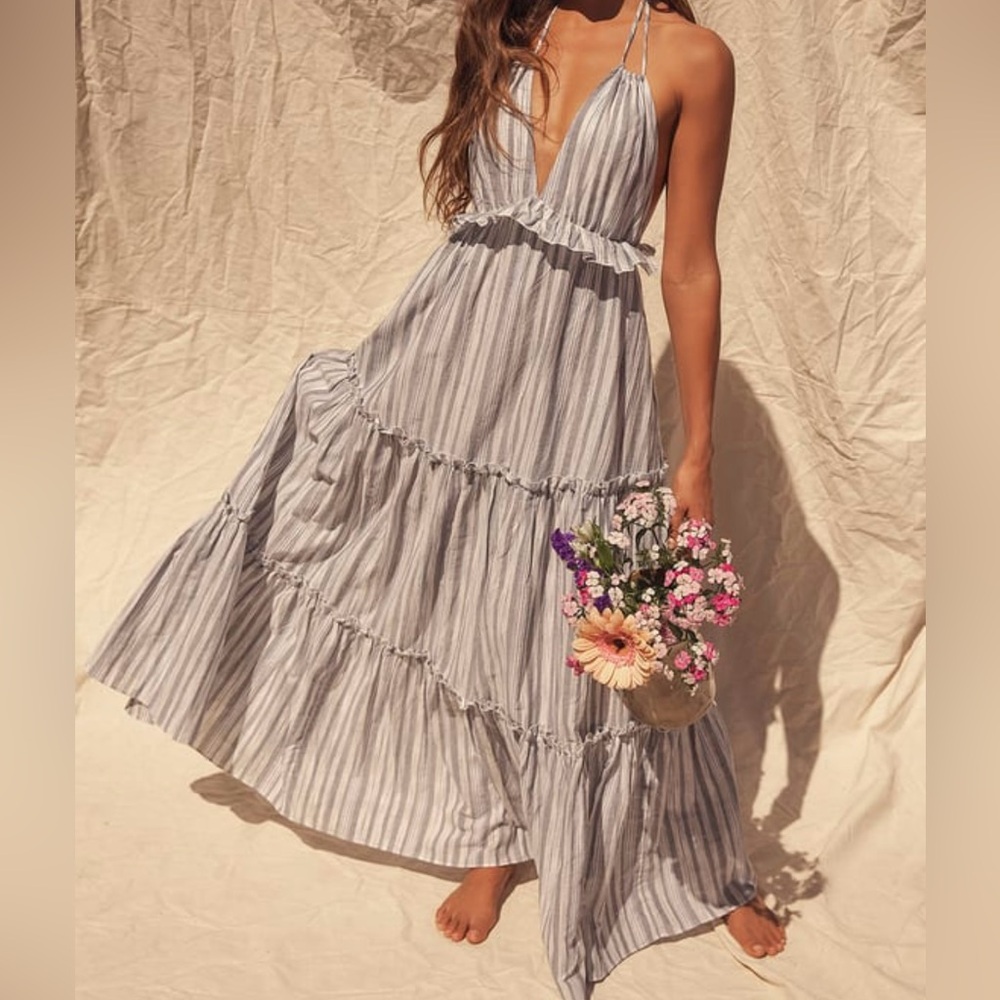 Lulu’s Vacay Babe Grey-Stripped Halter Maxi dress